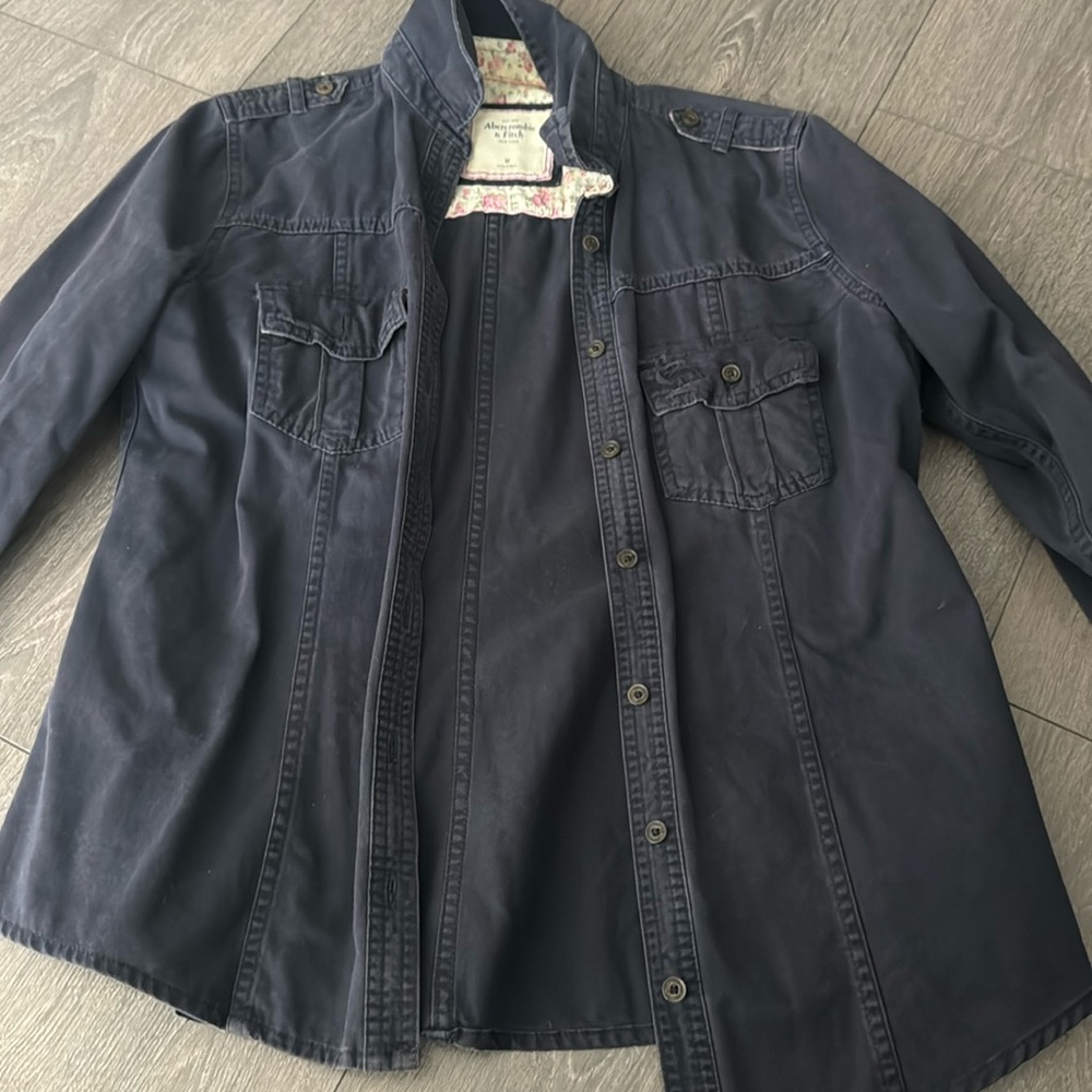 Jacket - Picture 1 of 2